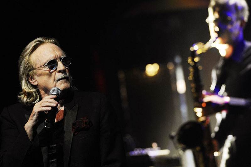 07/12/2009. 25th Francofolies de La Rochelle. French singer  Christophe performing live